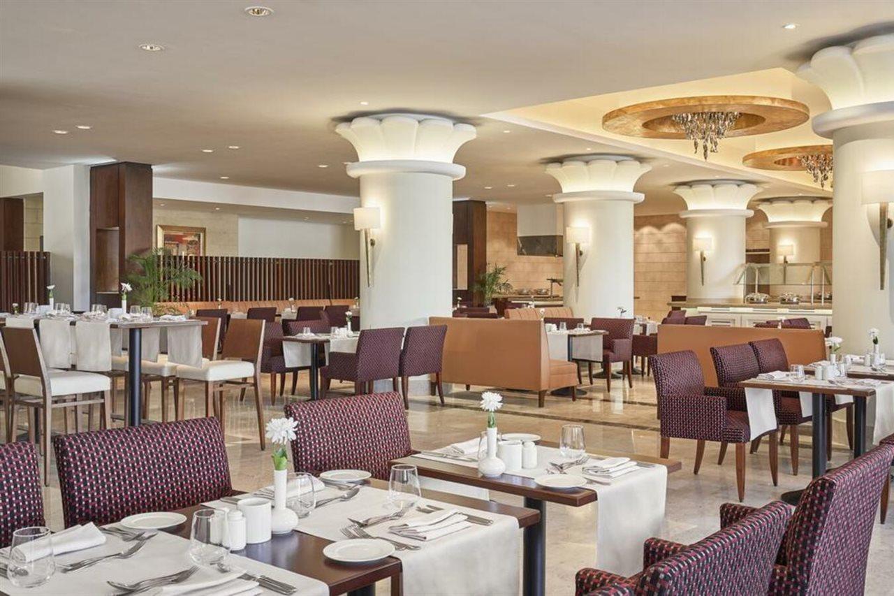 Steigenberger Pyramids Cairo Hotell Al Kawm al Akhdar Eksteriør bilde The restaurant